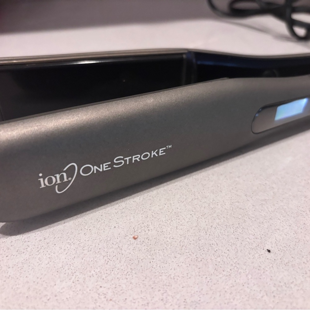 Ion One Stroke Flat Iron 1 inch - Picture 6 of 8